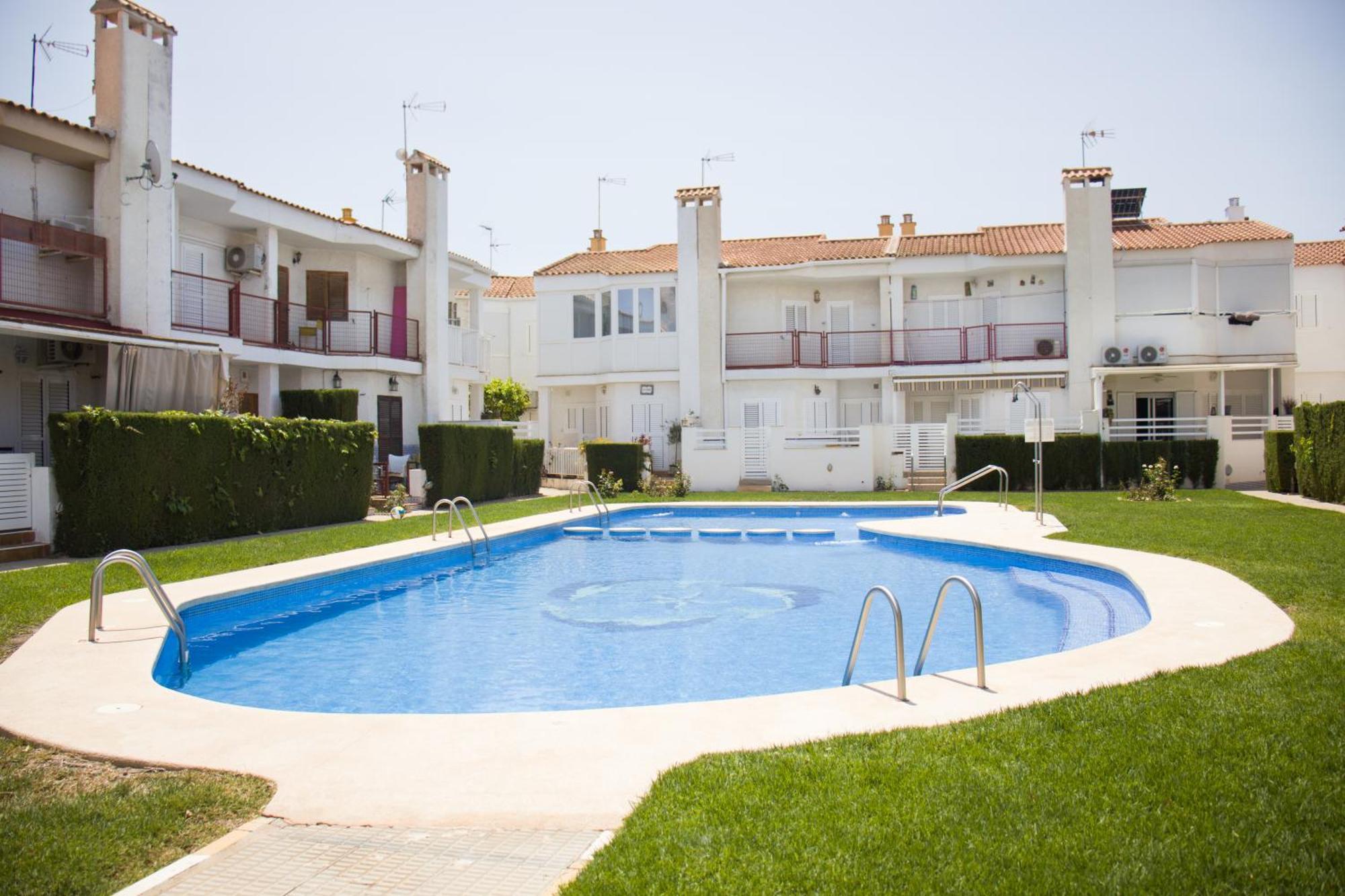 Chalet Santiago De La Ribera Exterior photo