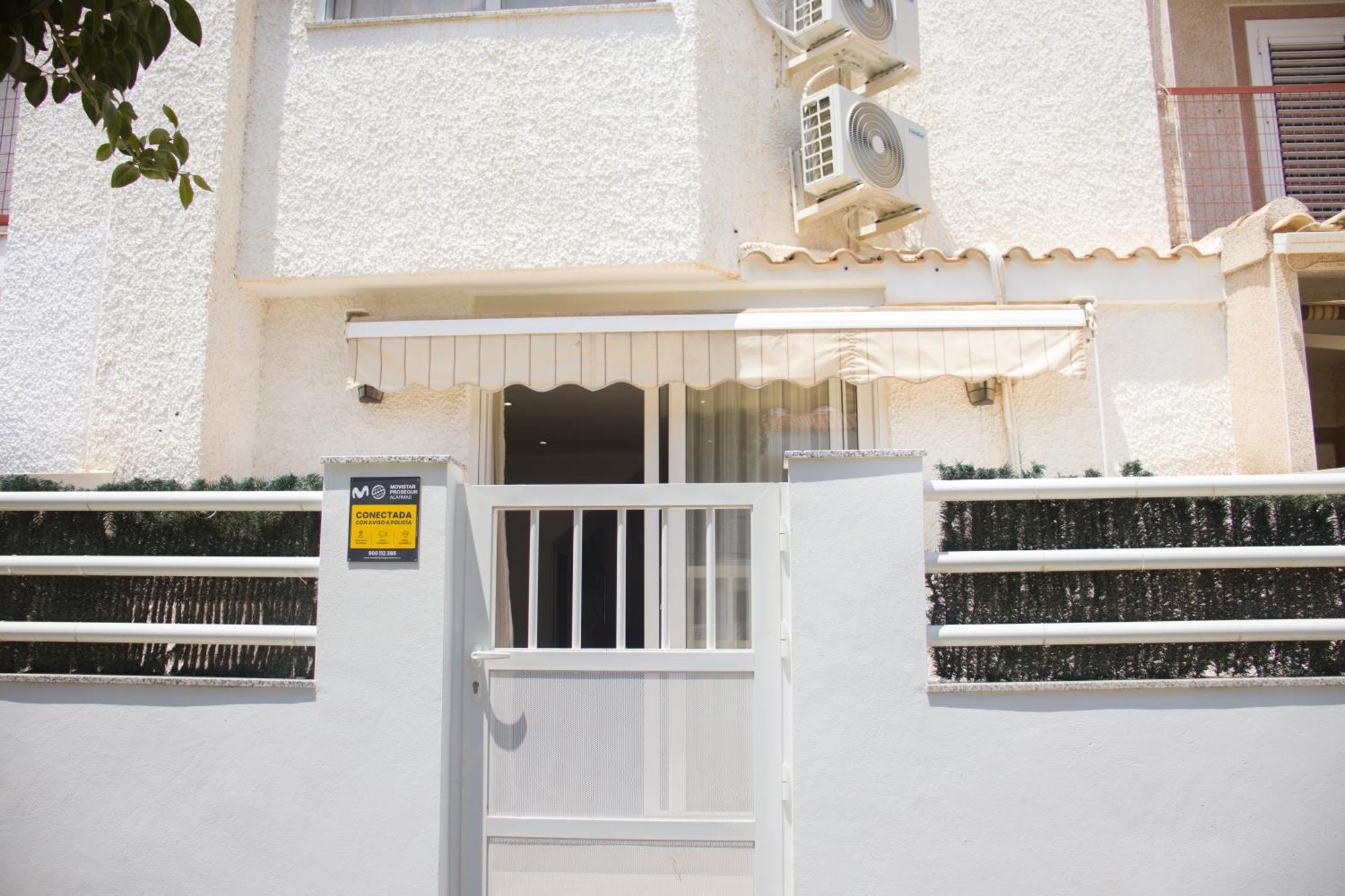 Chalet Santiago De La Ribera Exterior photo