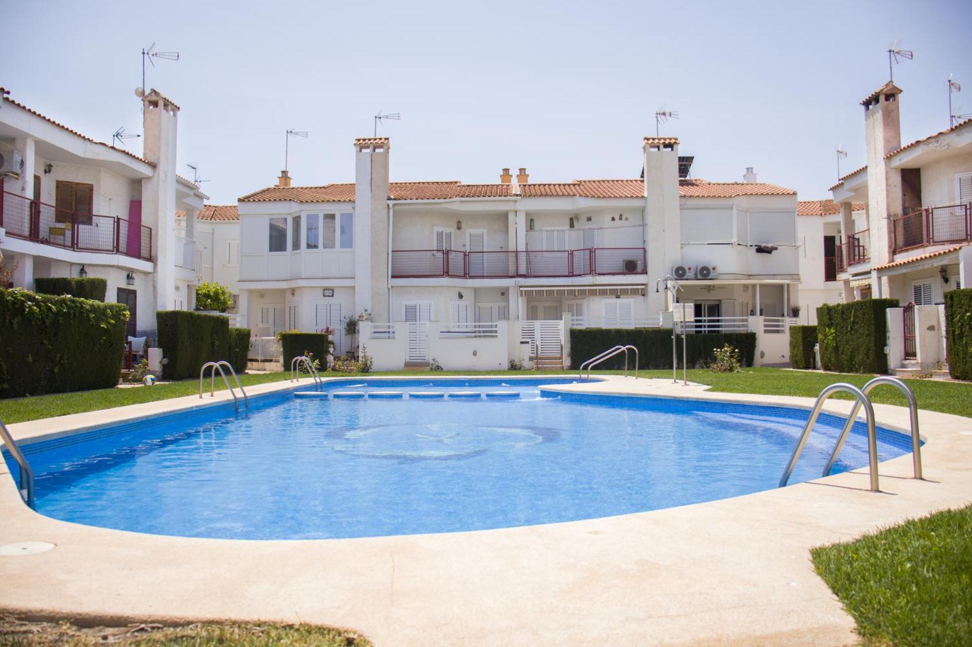 Chalet Santiago De La Ribera Exterior photo
